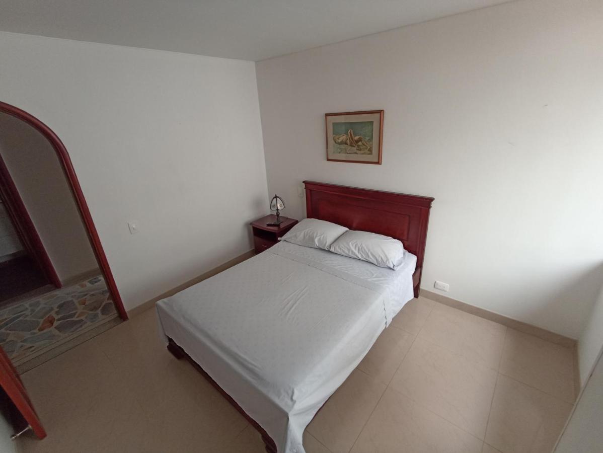 Apartamento En Pinares Apartment Перейра Екстериор снимка